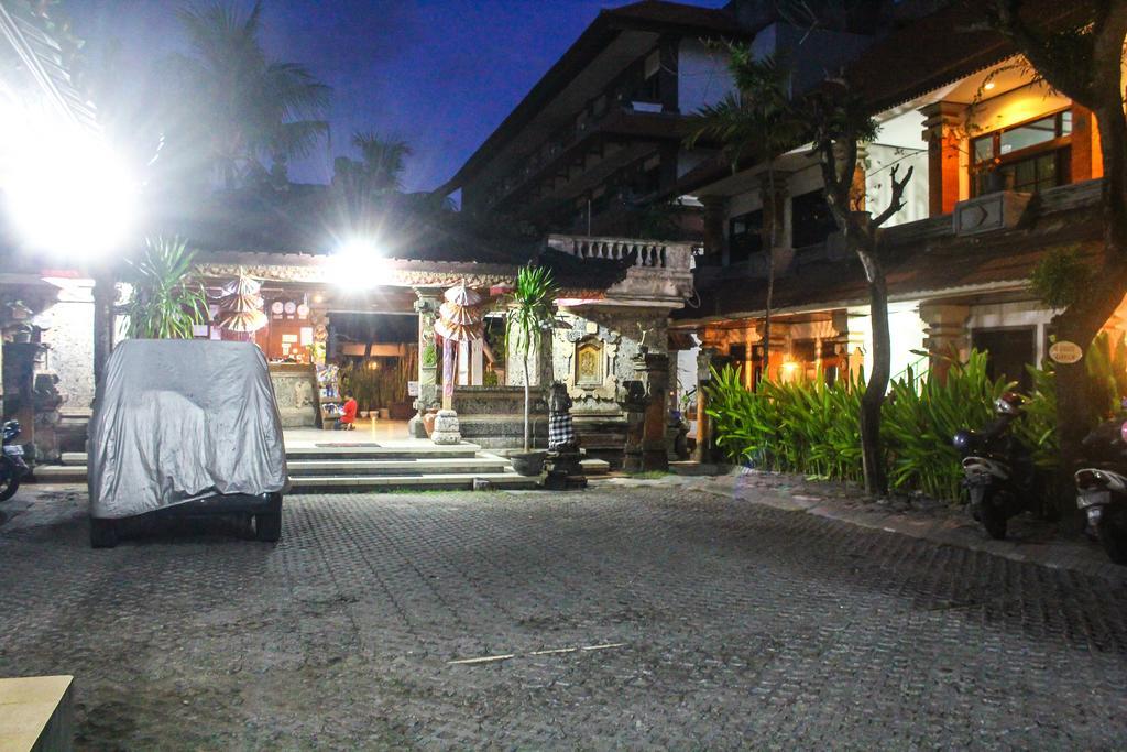 Hotel Puri Tanah Lot Kuta  Ngoại thất bức ảnh