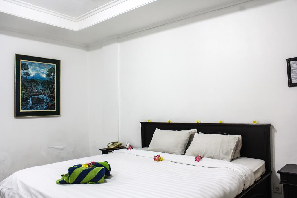 Hotel Puri Tanah Lot Kuta  Ngoại thất bức ảnh