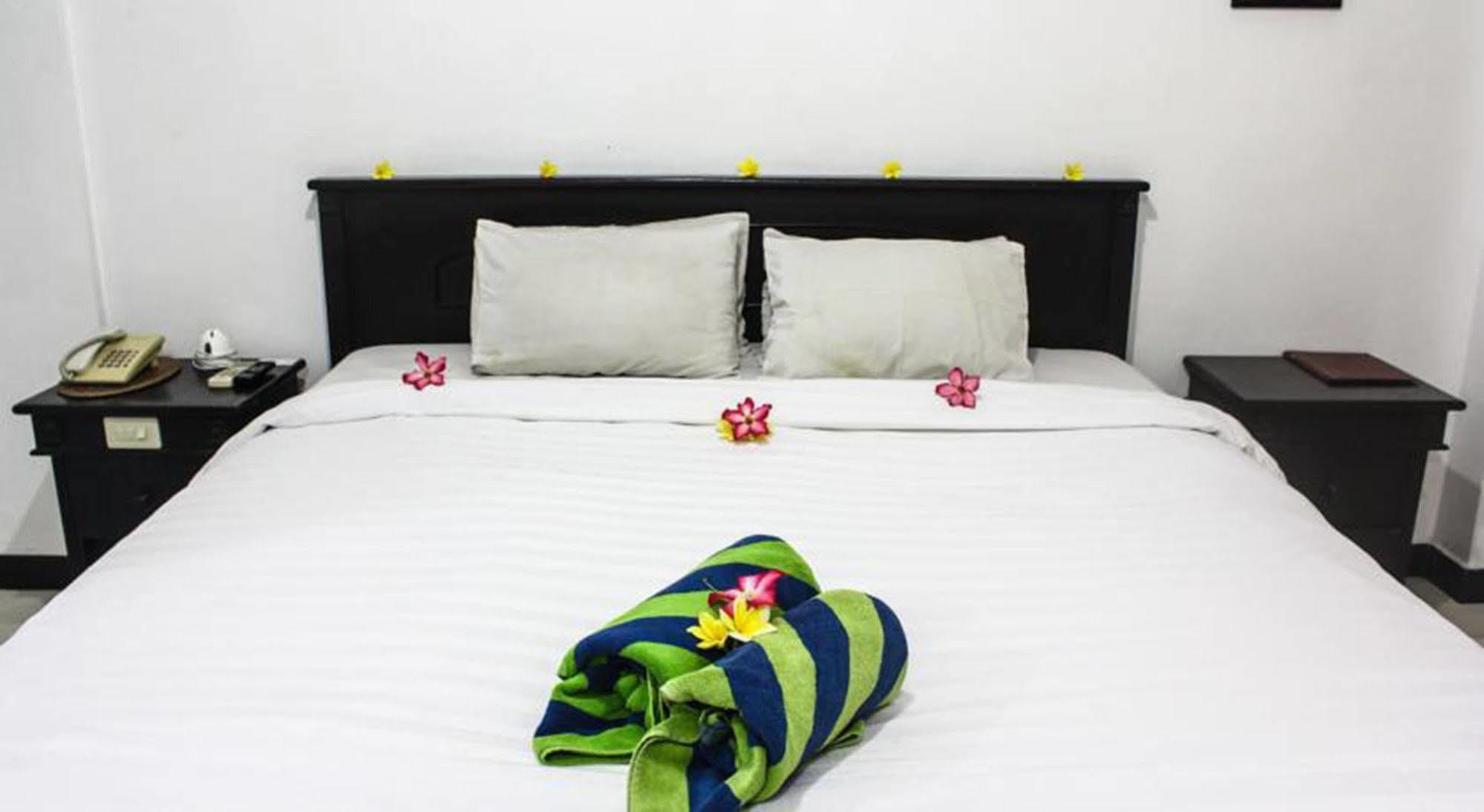 Hotel Puri Tanah Lot Kuta  Ngoại thất bức ảnh