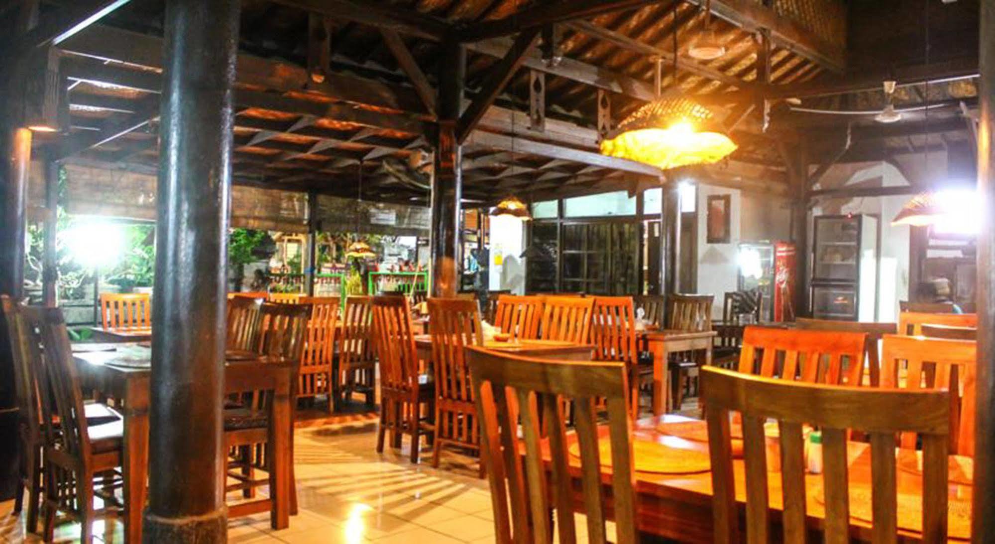 Hotel Puri Tanah Lot Kuta  Ngoại thất bức ảnh